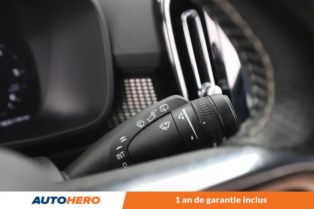 XC40 2.0 D4 AWD AdBlue R-Design Geartronic 8 190 ch 2018 occasion 92130 Issy-les-Moulineaux