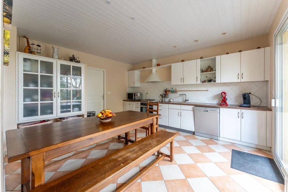 Baurech  Maison avec piscine, jardin et panorama exceptionnel