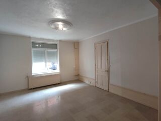  Maison à louer 5 pièces 115 m²