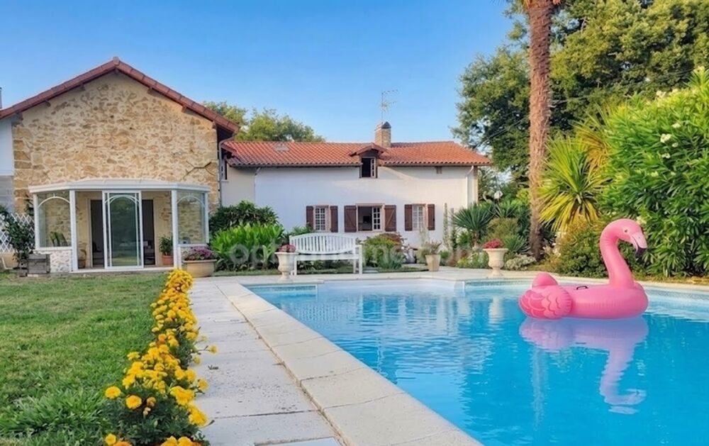 Maison 10 pièces 300 m² · à Villeneuve de Marsan · 300 m² · 299 000 €