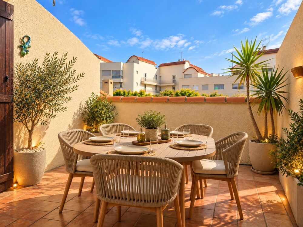 Vente Maison Charmante maison avec terrasse, 4 à 6 couchages et parking privatif, à deux pas du port Gruissan