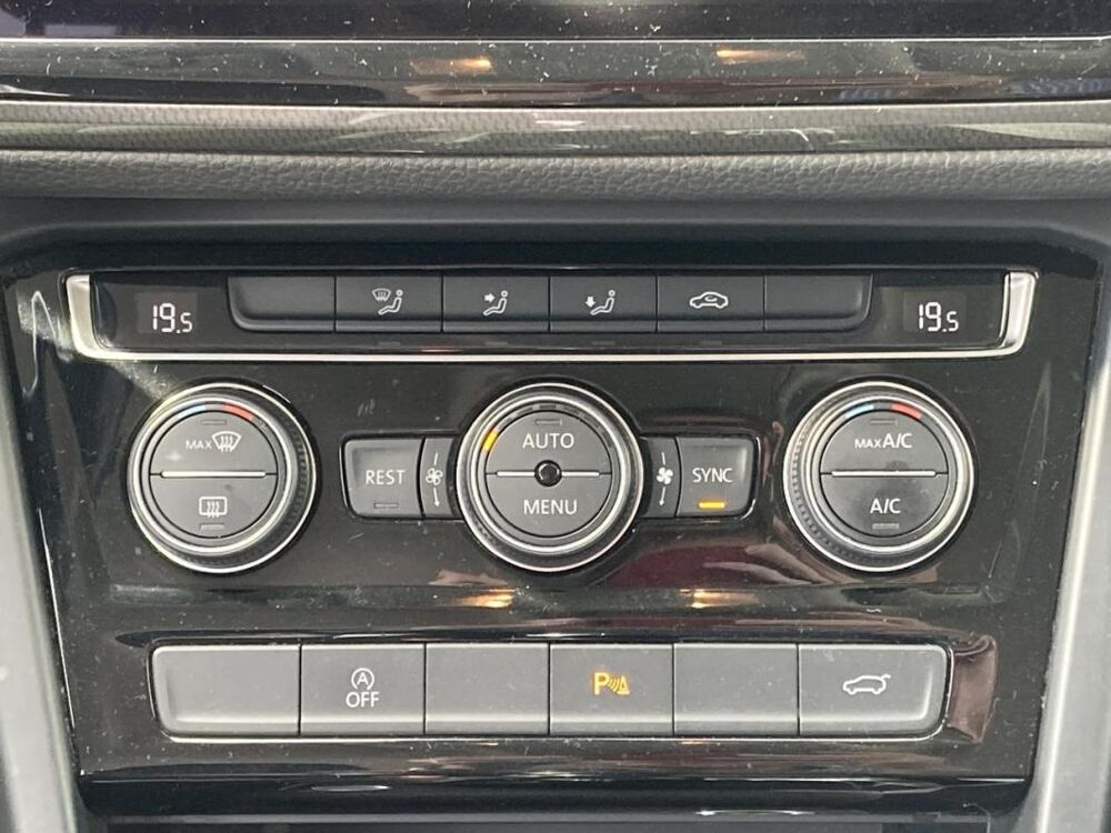 Touran 7 PLACES - 1.5 TSI Evo 150 CH IQ.Drive ENTRETIEN EXCLUSIF VW 2019 occasion 14650 Carpiquet