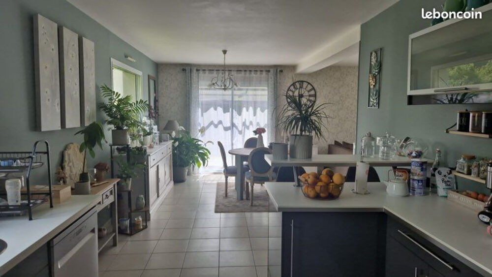 Vente Maison MONTVILLE - Belle maison familiale de 4 chambres avec jardin Montville