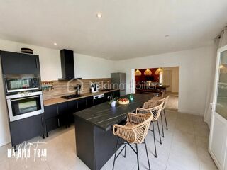 Vente Maison Charmante maison 150 m² en vente au cœur de la ville Coutras
