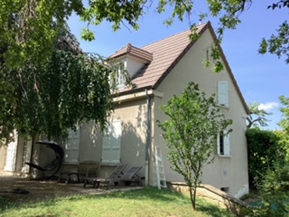 Maison Châtenoy le Royal 7 pièce(s) 176 m2