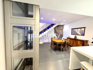  Appartement à vendre 8 pièces 190 m²