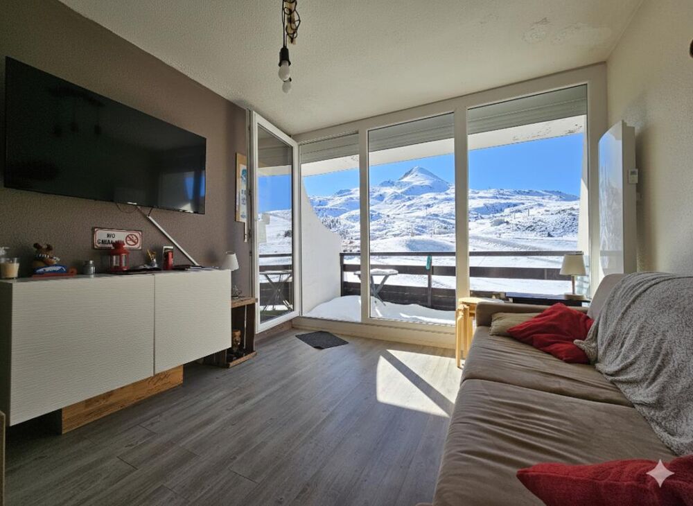 La pépite de la Résidence Pescamou !! Studio rénové à vendre