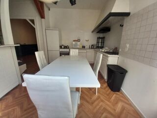  Immeuble � vendre 203 m�