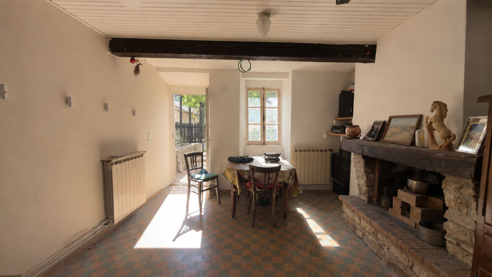 Vente Maison Maison à vendre 7 pièces  (84) - 210m2 couverts dont 97m2 actuellement habitables Sault