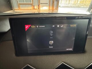 DS3 Crossback BlueHDi 100 BVM6 So Chic 2020 occasion 56120 Les Forges De Lanouee