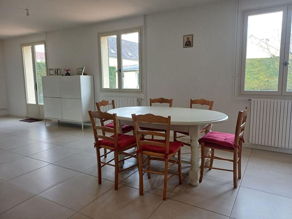 MAISON FAMILIALE + STUDIO