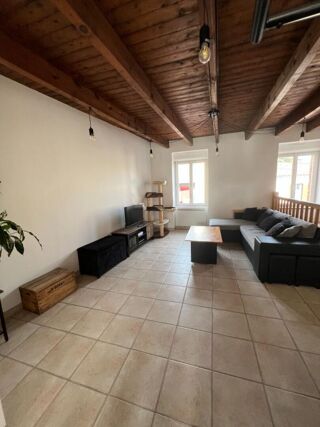 Vente Maison Maison La Regrippière 4 P . 2 Chs . Bureau . 90,11 M² . Garage . T 310 M² La regrippiere