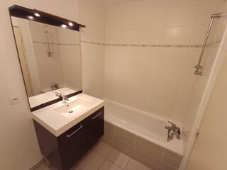  Appartement à louer 2 pièces 39 m²