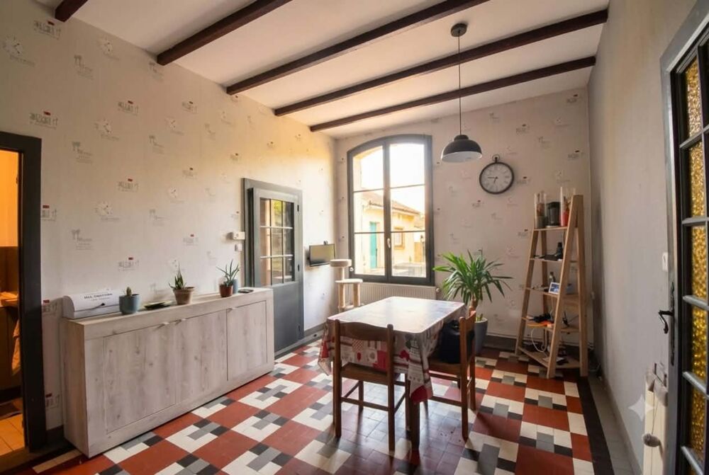 Vente Maison Maison de 128 m2 avec beaux volumes, jardin et dépendances Revigny sur ornain