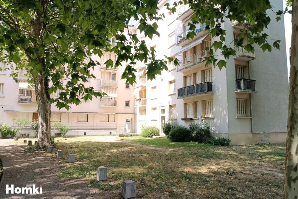 Vente Appartement Appartement traversant de 70 m² avec balcon – Lumineux, calme et à personnaliser Grenoble