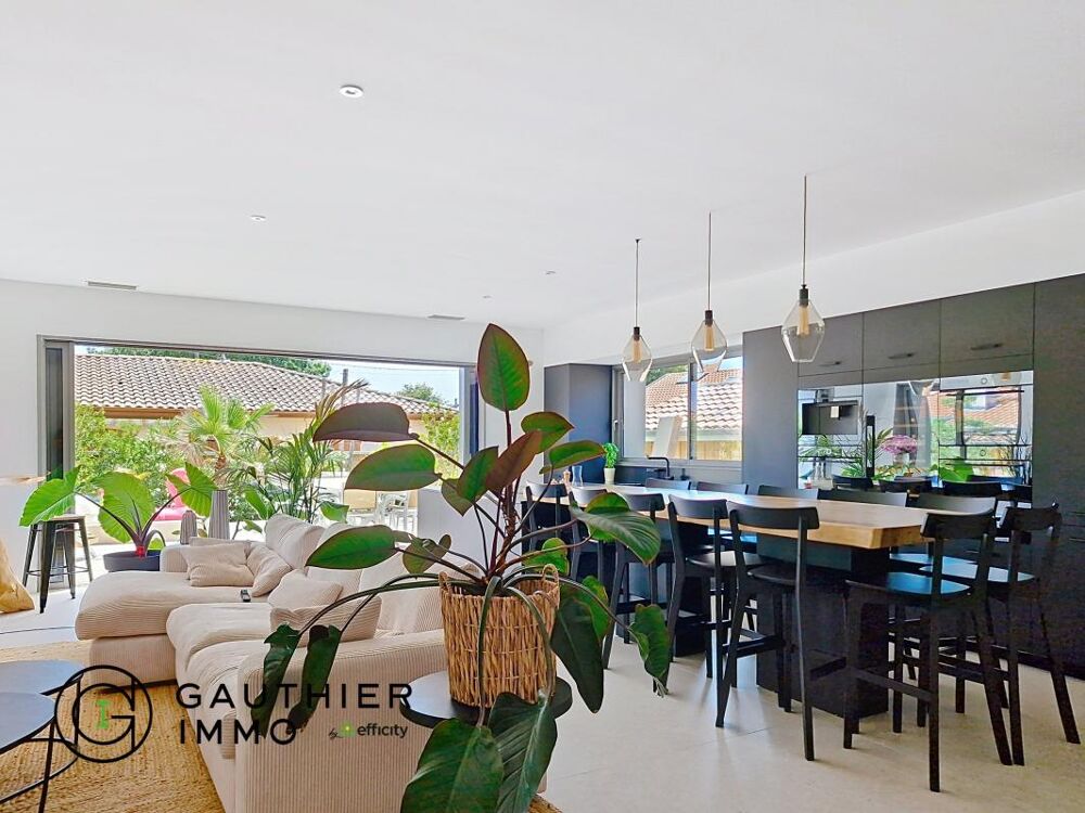 à vendre  Villa Gujan-Mestras (33470)