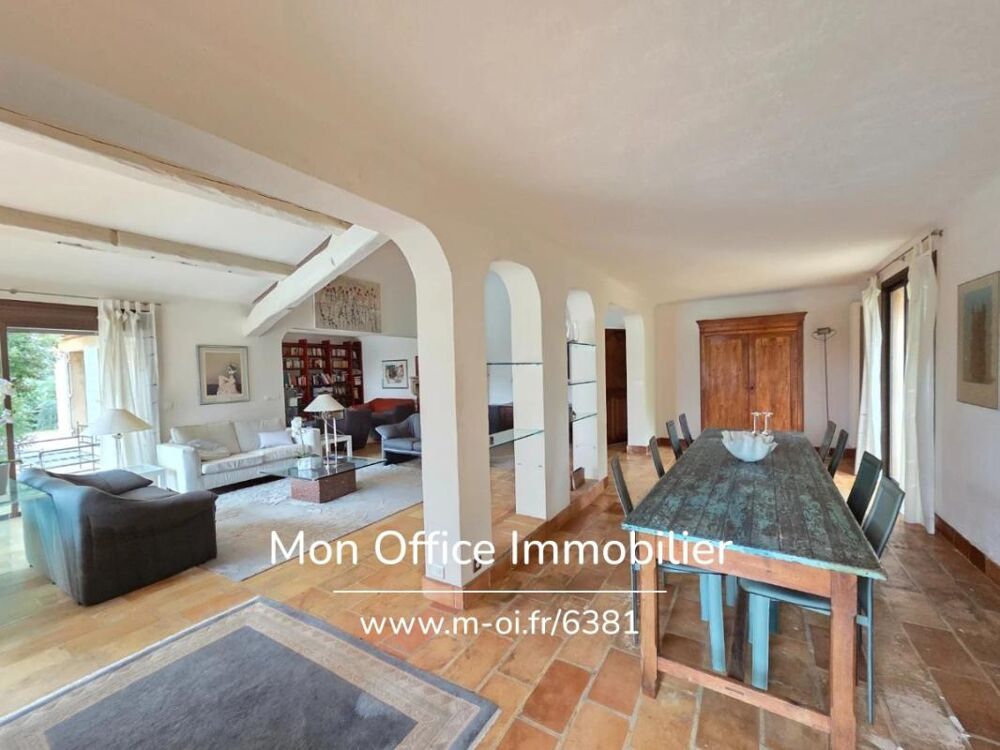 à vendre  Propriété/château Aix-en-Provence (13100)