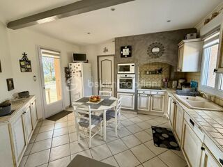  Maison  vendre 4 pices 120 m