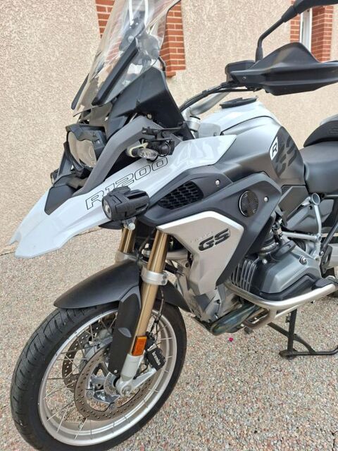 BMW 2017 occasion 31170 Tournefeuille