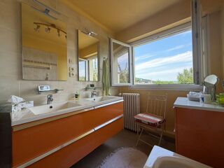  Maison à vendre 8 pièces 188 m²