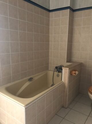  Immeuble � vendre 6 pi�ces 360 m�