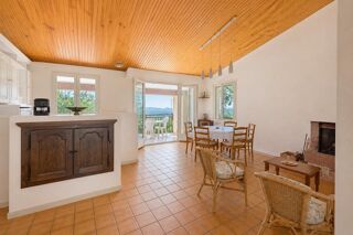 Vente Propriété/Château Maison de 8 pièces de 150 m² à Seillans Seillans