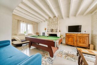  Maison à vendre 10 pièces 271 m²