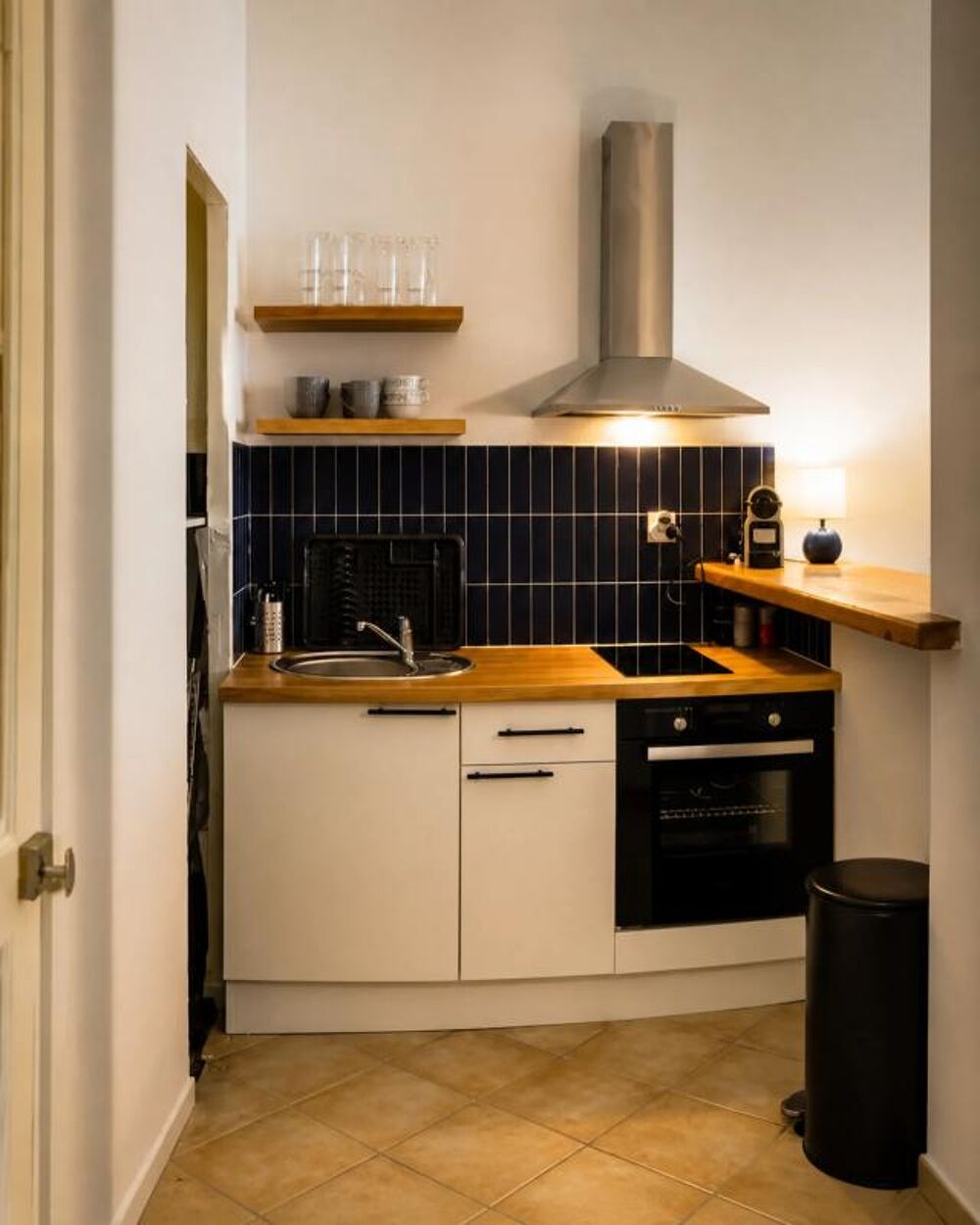 Vente Appartement AVIGNON LUMINEUX T2 INTRA MUROS - 30,53 m² Avignon