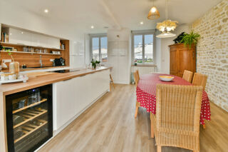  Maison � vendre 9 pi�ces 240 m�