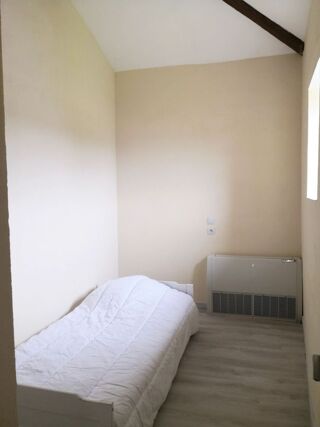  Appartement � louer 4 pi�ces 75 m�