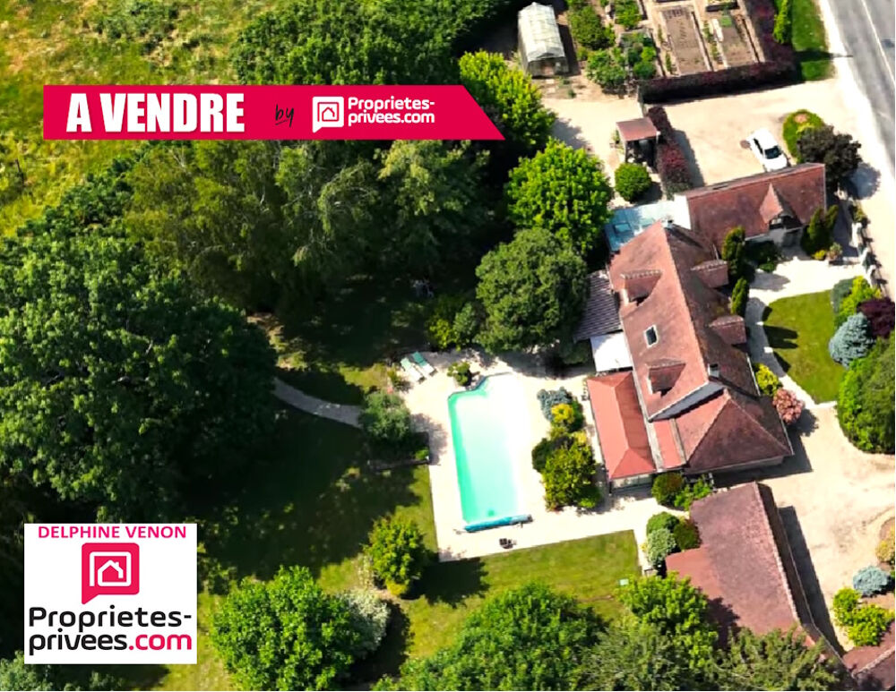 Propriété avec piscine à 2 pas de la Loire sur un parc arboré de 8900 m² à Germigny Des Prés