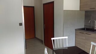  Appartement à louer 2 pièces 28 m²