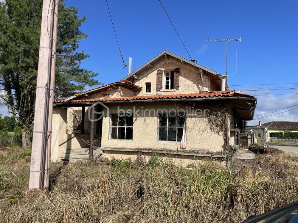 Vente Maison Bien rare, petit prix, maison de passage à niveaux à rénover entièrement Montauban