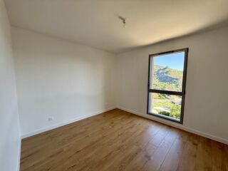  Appartement à louer 3 pièces 60 m²