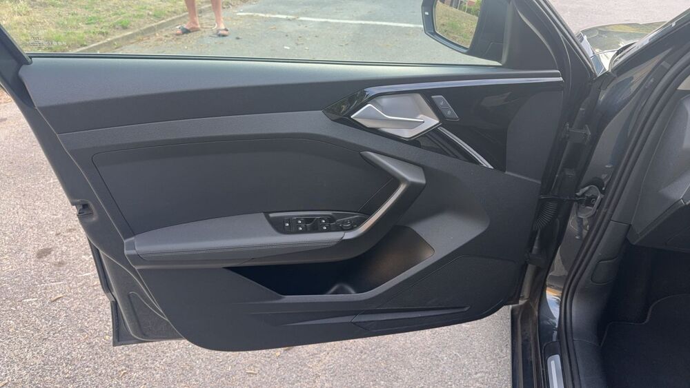 A1 II 1.0 TFSI 110 S-Tronic7 Design - Automatique Entretien con 2023 occasion 94370 Sucy En Brie