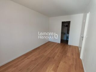  Appartement à louer 4 pièces 89 m²