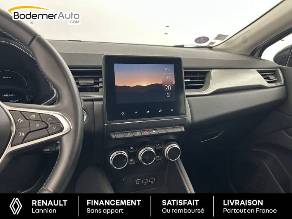 Captur E-Tech Plug-in 160 - 21 Intens 2021 occasion 22200 Guingamp