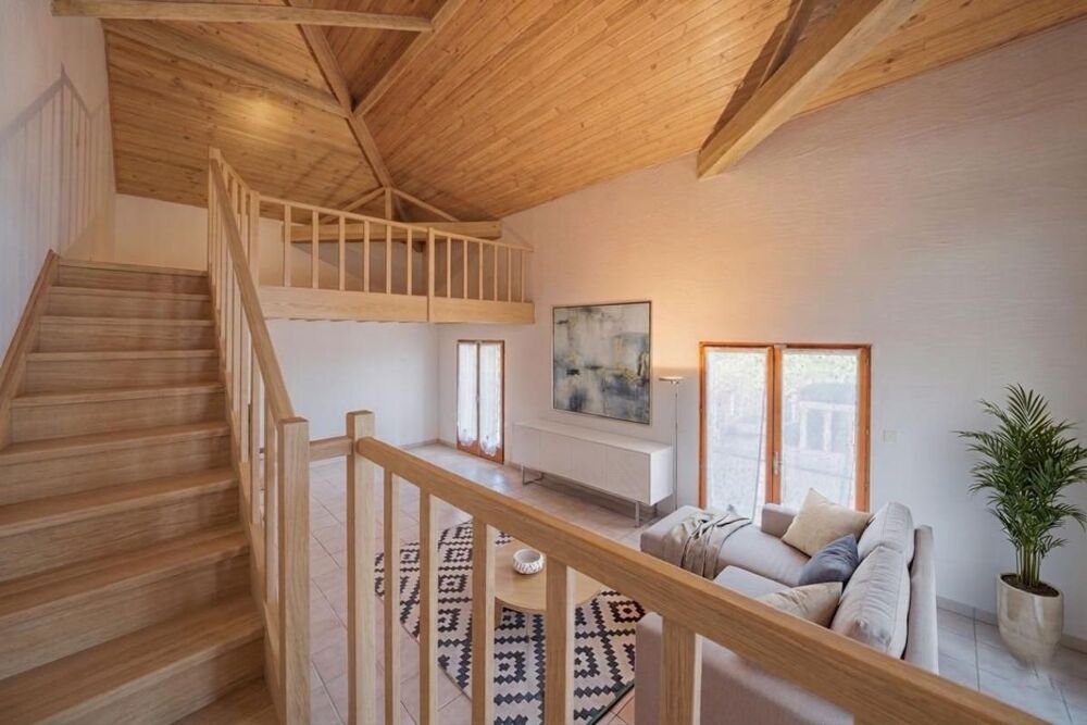 Maison/Villa T6 de 181 m² à Chavanoz 38230