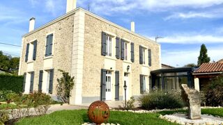  Maison  vendre 6 pices 240 m