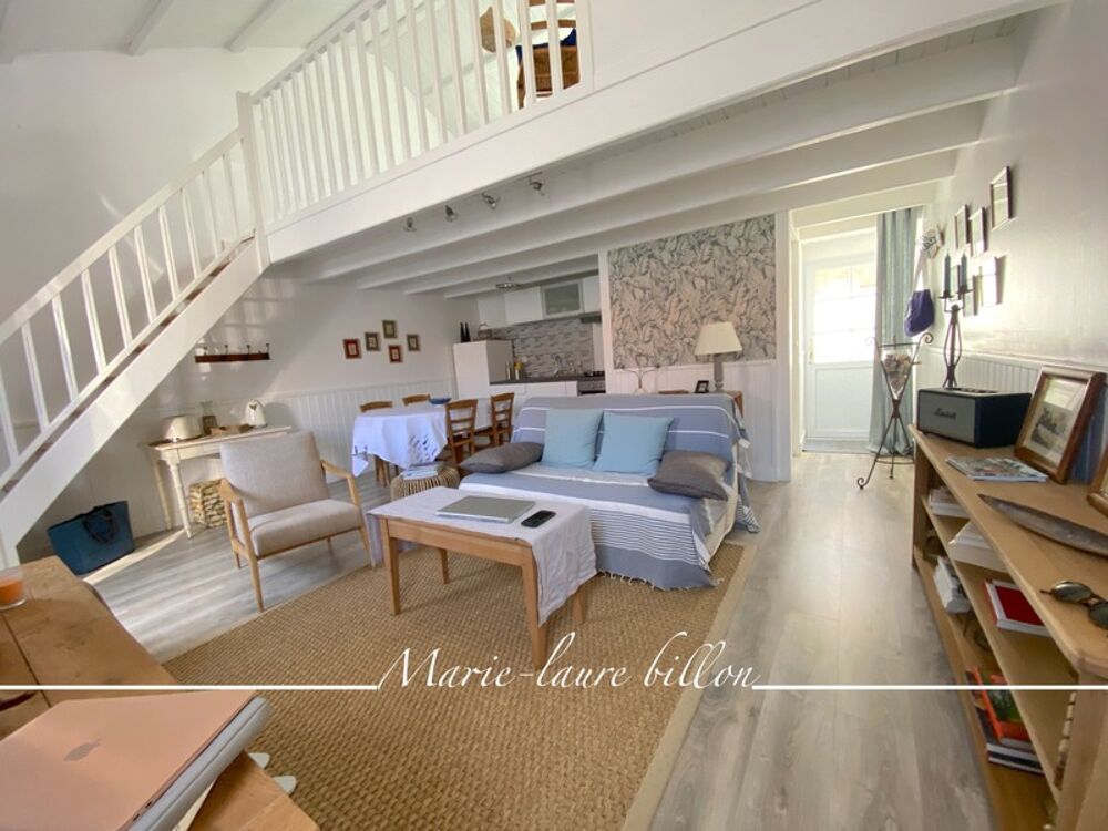 Vente Maison Maison à vendre 2 pièces SAINT GILLES CROIX DE VIE (85)- T2 mezzanine avec sa courette et une dépendance Saint gilles croix de vie