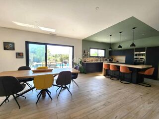  Villa à vendre 5 pièces 171 m²