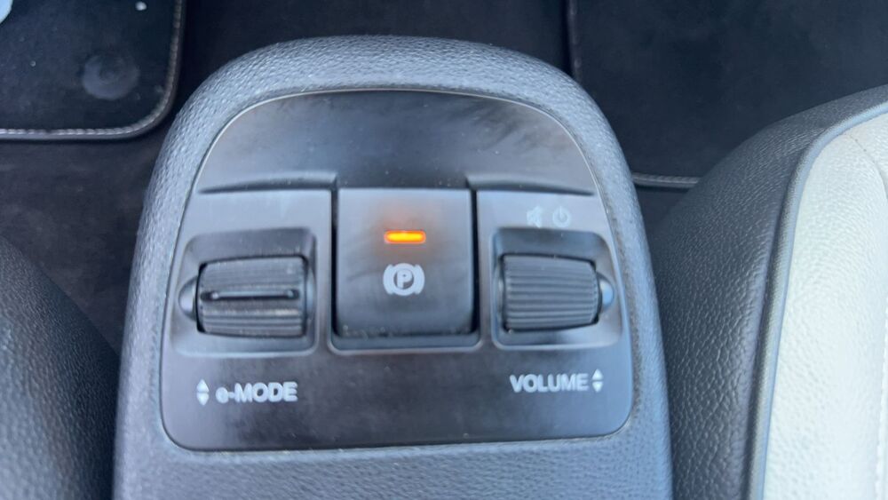 500 118 42 kWh La Prima - Automatique 2022 occasion 07300 Glun