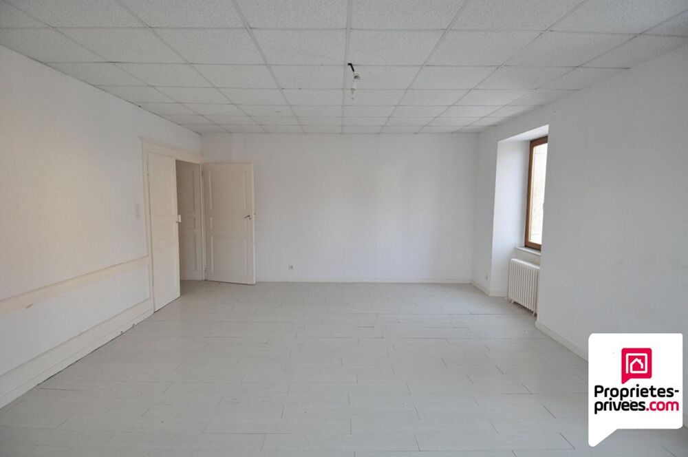 Vente Maison Corps de ferme avec 2 maisons, une grange, prévoir travaux Montecheroux