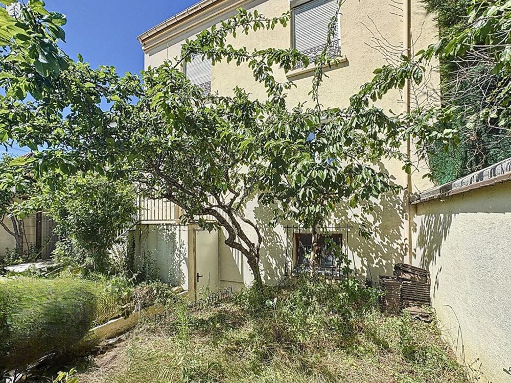 Vente Maison Maison familiale 6 chambres  Volumes exceptionnels, DPE C et garage XXL de 40 m2 Champlan
