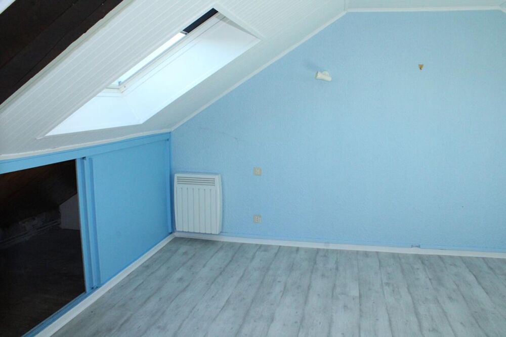 Langogne Appartement en duplex avec garage et petit jardin