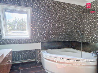 Vente Maison Maison 10300 Grange L'évêque 7 pièce(s) 220 m2 (250m² au sol) Macey