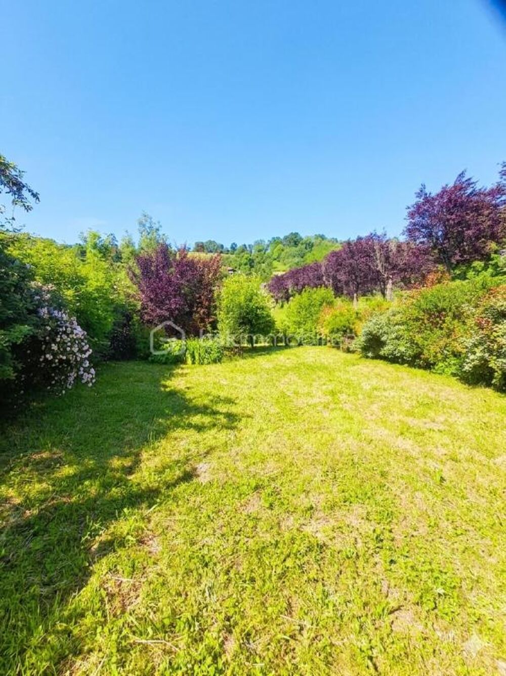 Maison de village lumineuse de 80 m² avec cour, annexe et jardin verger !
