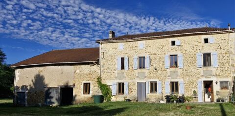   ? Rare � la vente � Propri�t� �questre en pierres ? 14 hectares de terrain Ferme - 6 pi�ce(s) - 226 m�