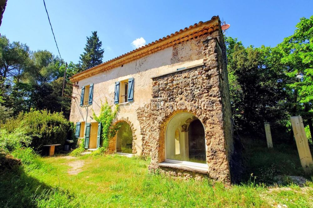 Au coeur de la provence verte, bergerie en pierre de 168 m2