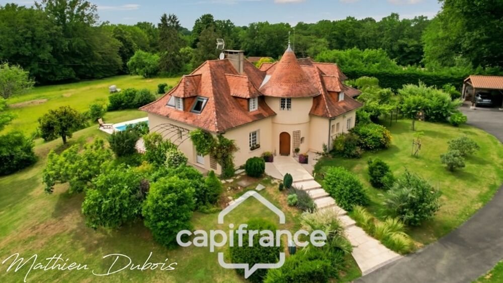 Maison de caractère 225 m² au sol avec piscine et vue campagne - À 5 minutes de Périgueux, Dordogne